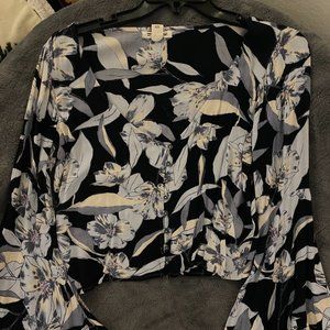 v neck billabong shirt